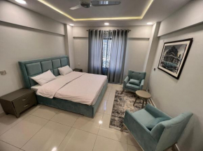 Urban Escape 2 Bedroom AQZ Apartments